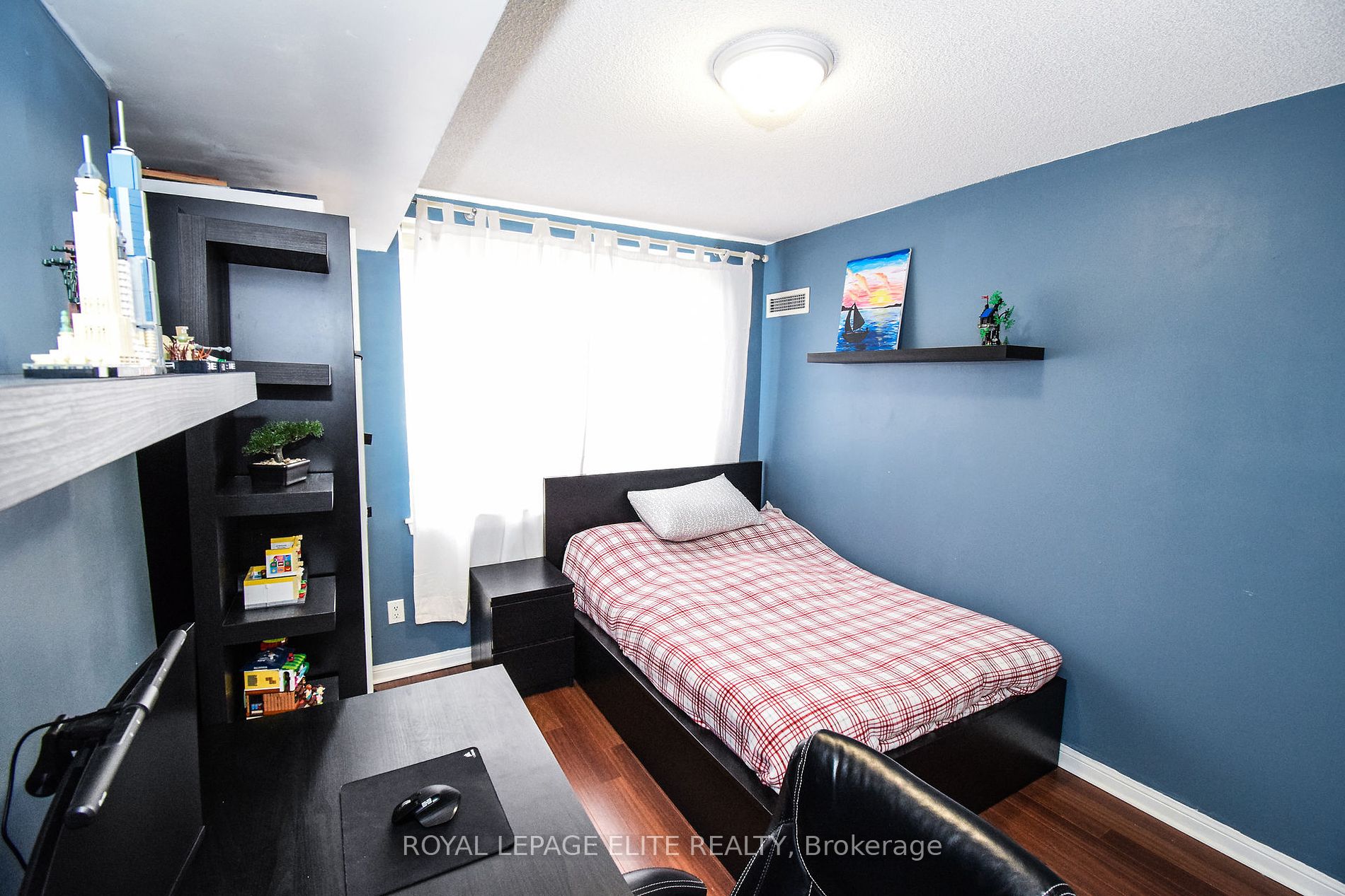4 ELSINORE Path, #203