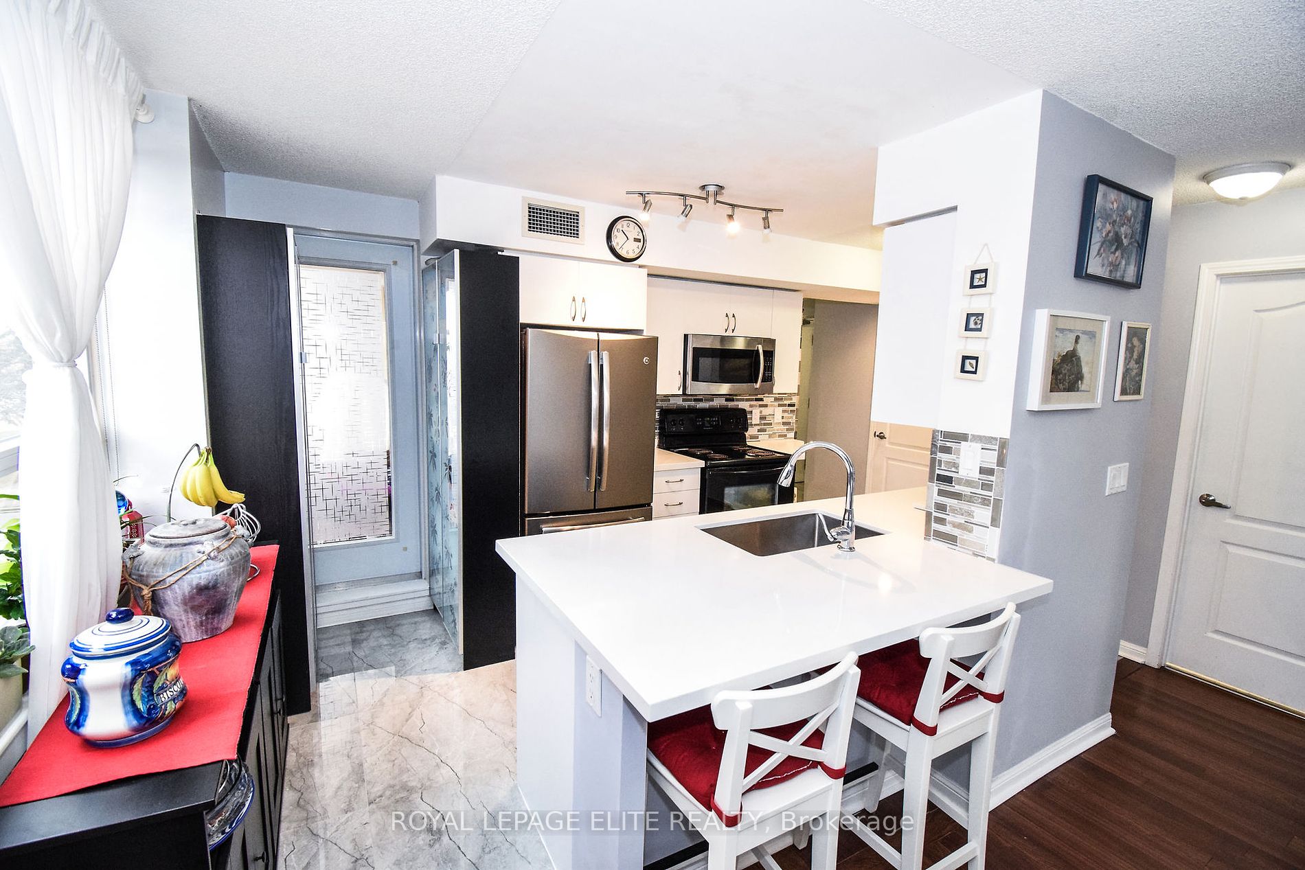 4 ELSINORE Path, #203