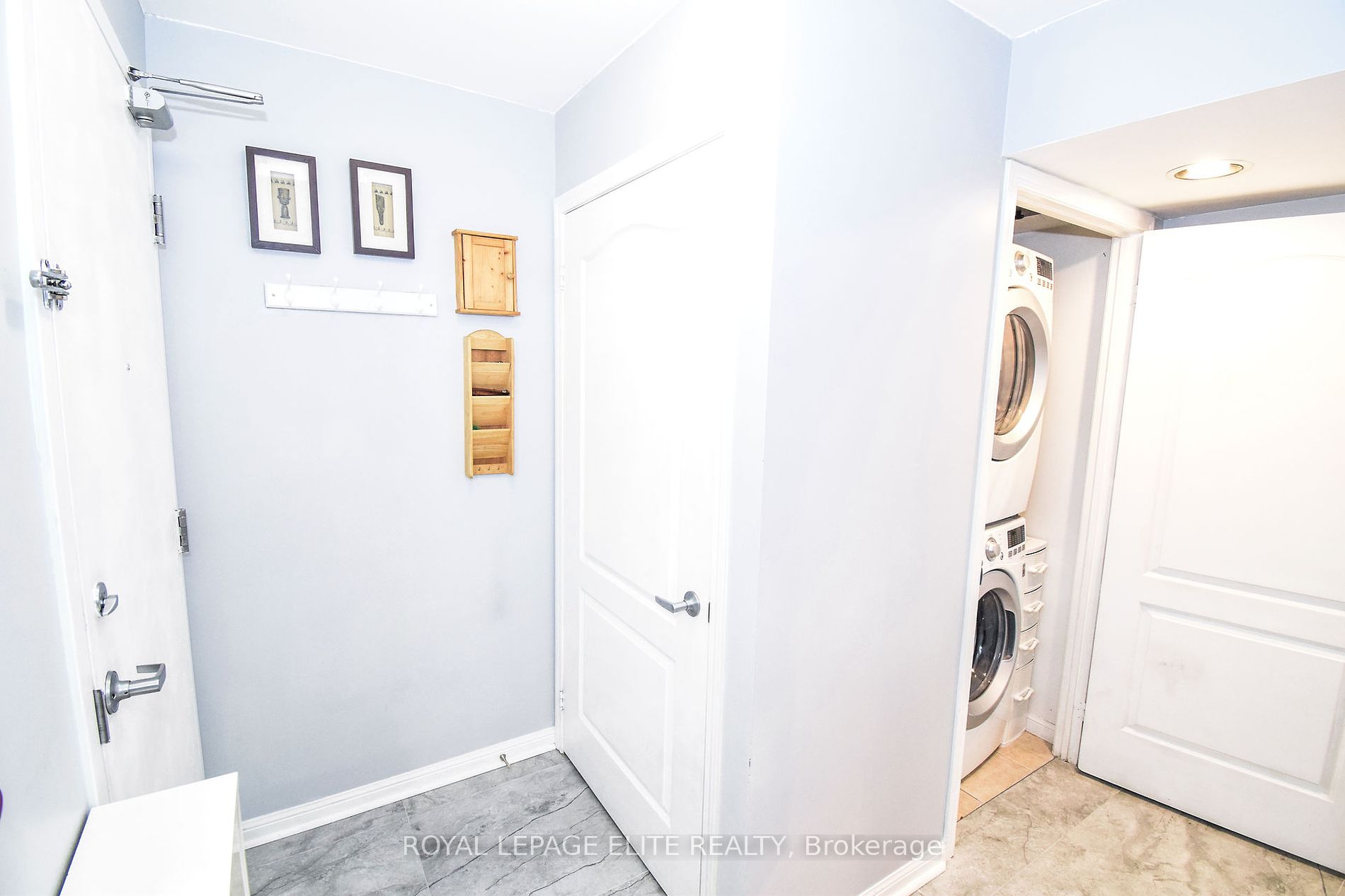 4 ELSINORE Path, #203