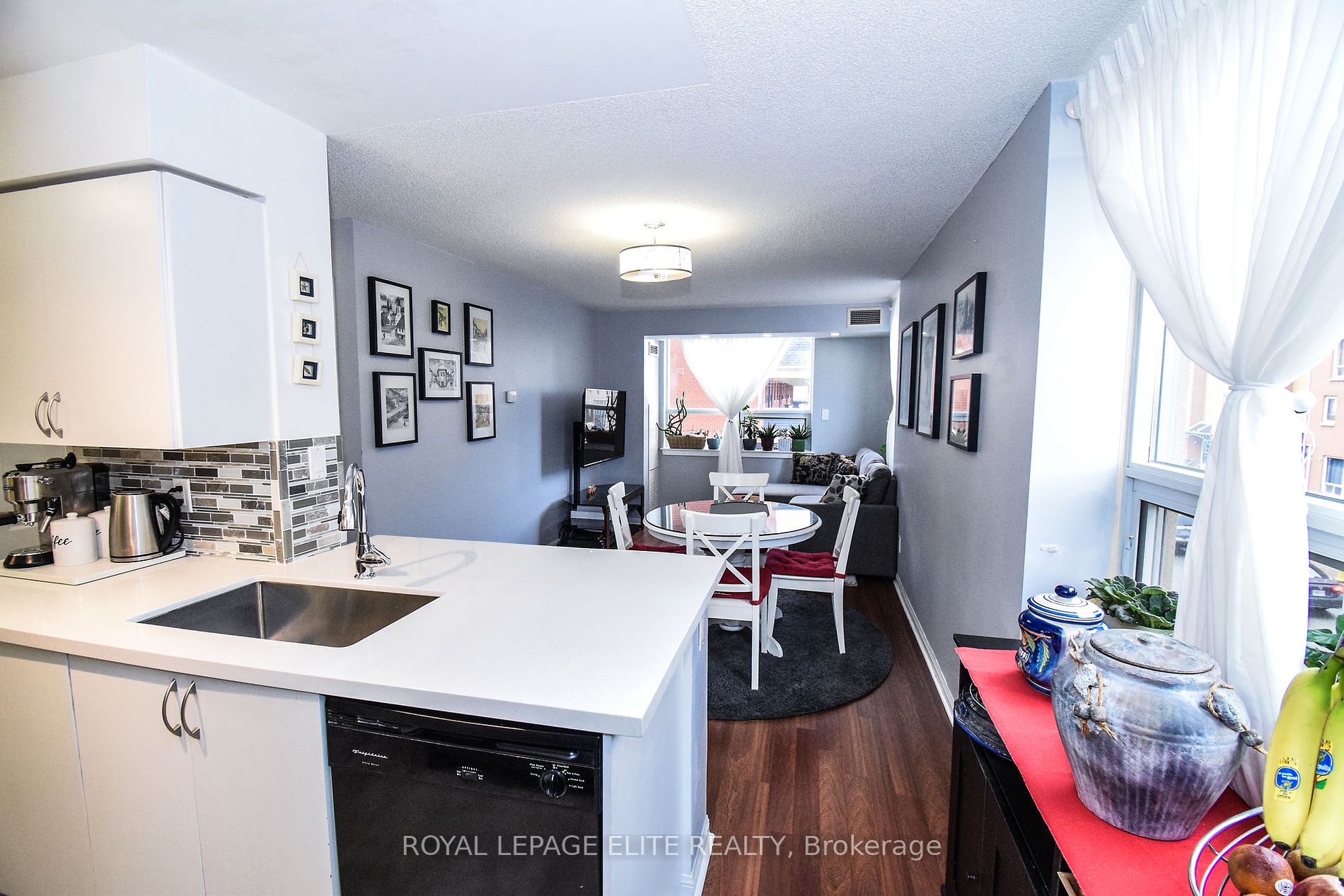 4 ELSINORE Path, #203
