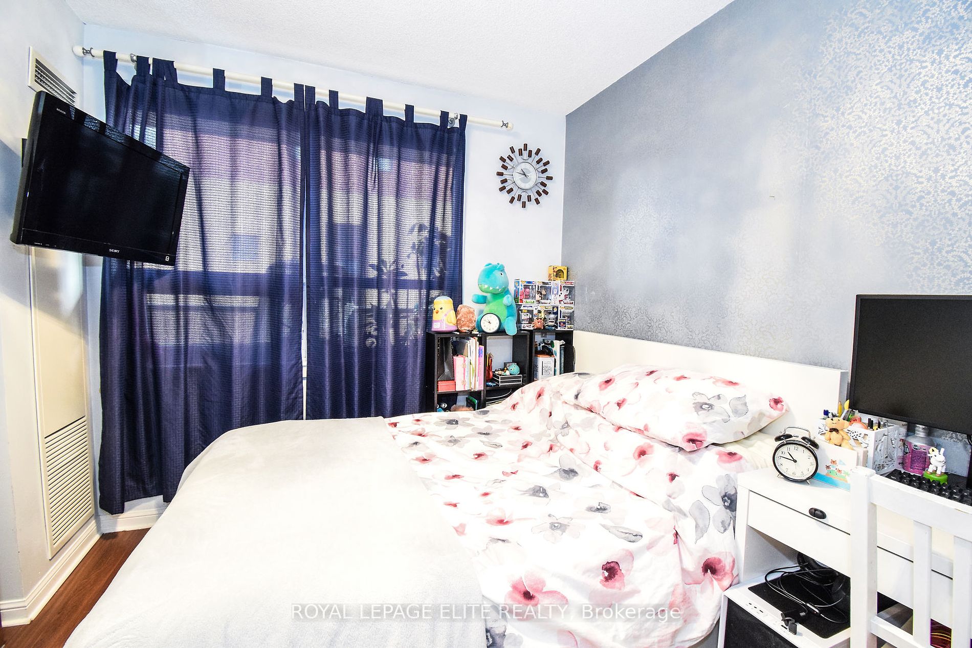 4 ELSINORE Path, #203
