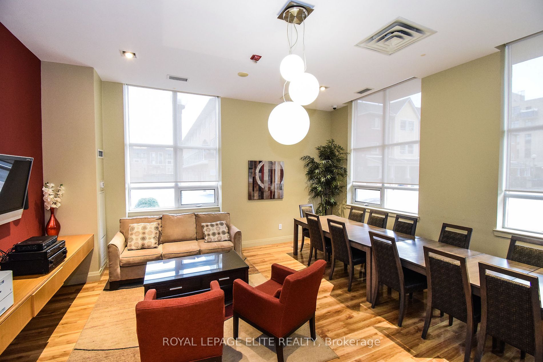 4 ELSINORE Path, #203