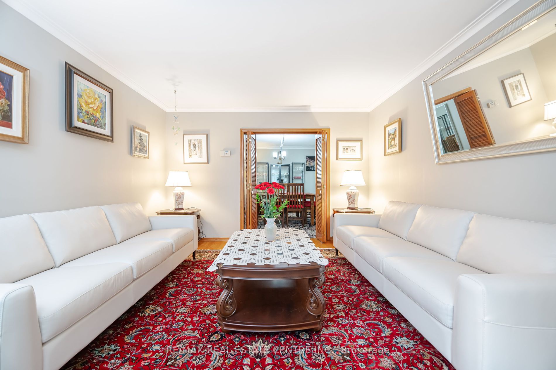 97 Ambleside Dr