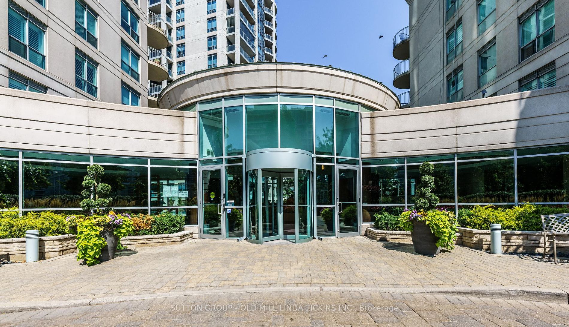 2111 Lake Shore Blvd W, #LPH08