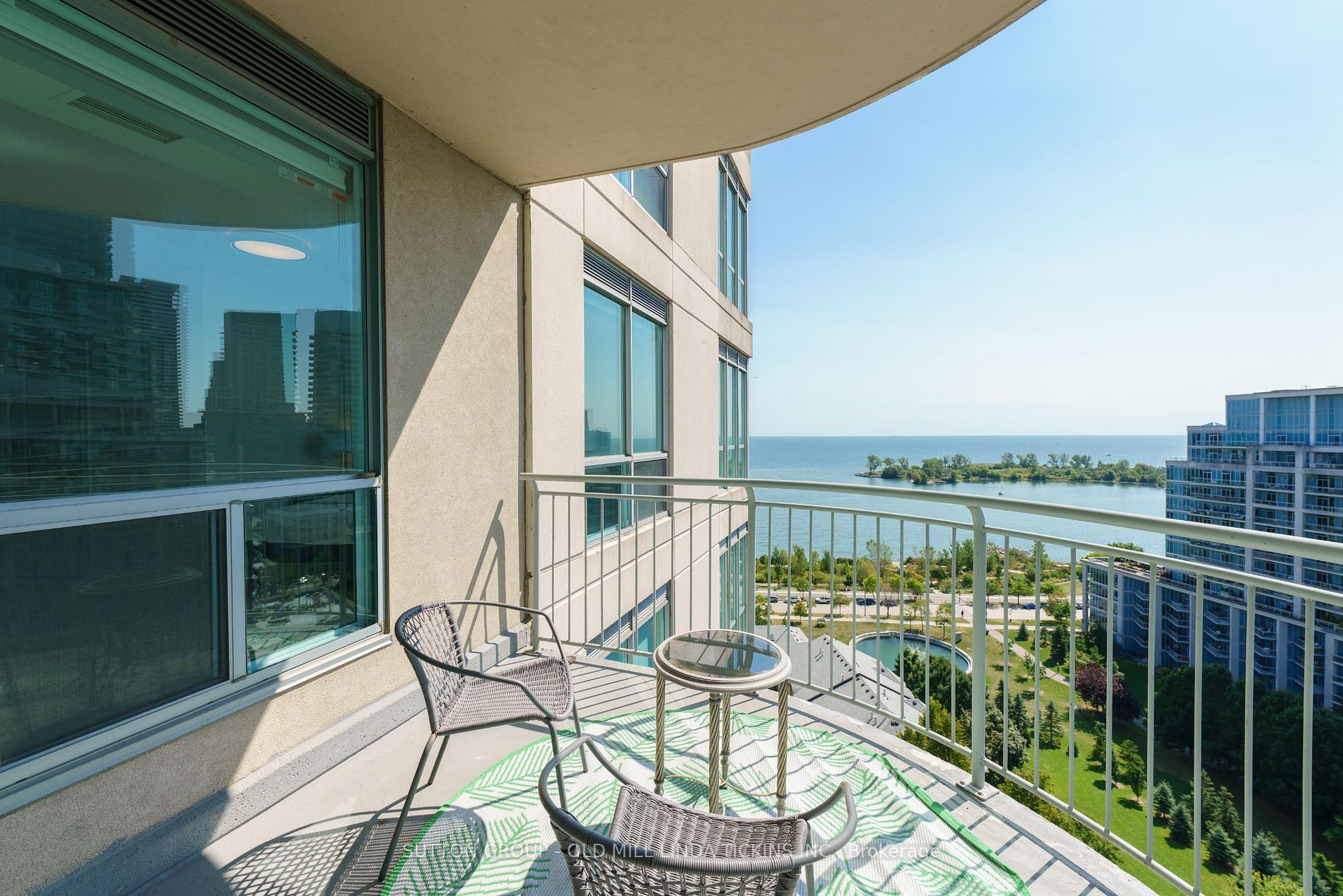 2111 Lake Shore Blvd W, #LPH08