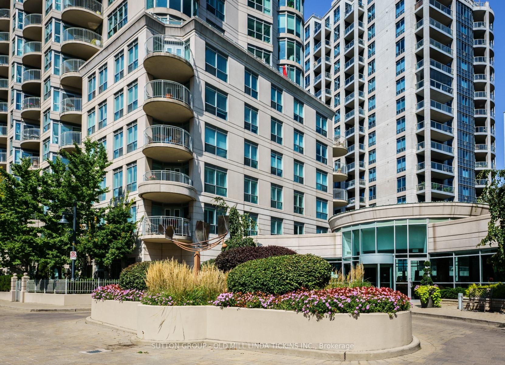 2111 Lake Shore Blvd W, #LPH08
