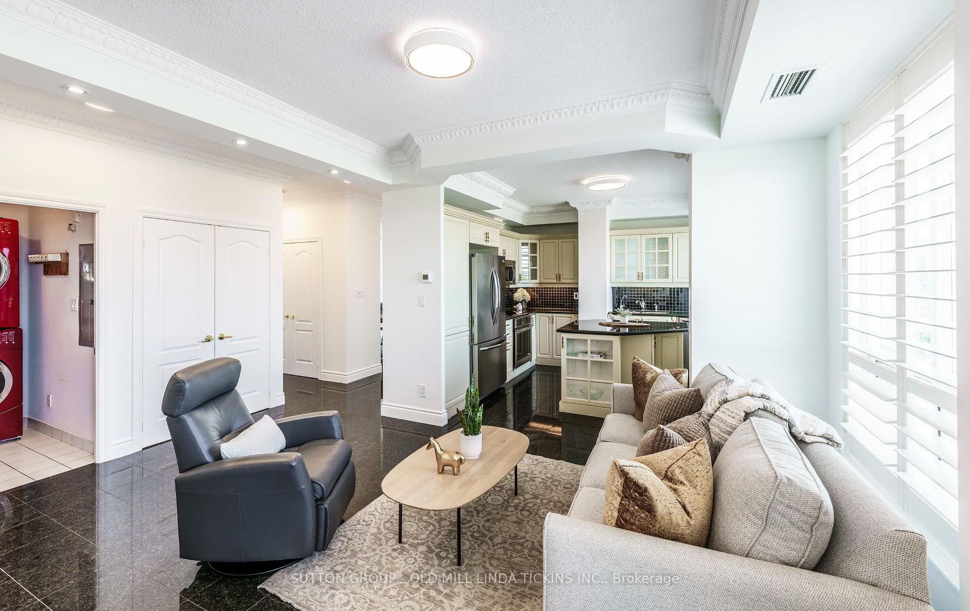 2111 Lake Shore Blvd W, #LPH08