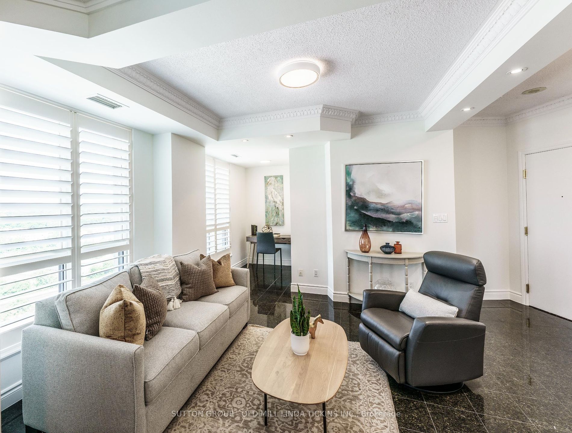 2111 Lake Shore Blvd W, #LPH08
