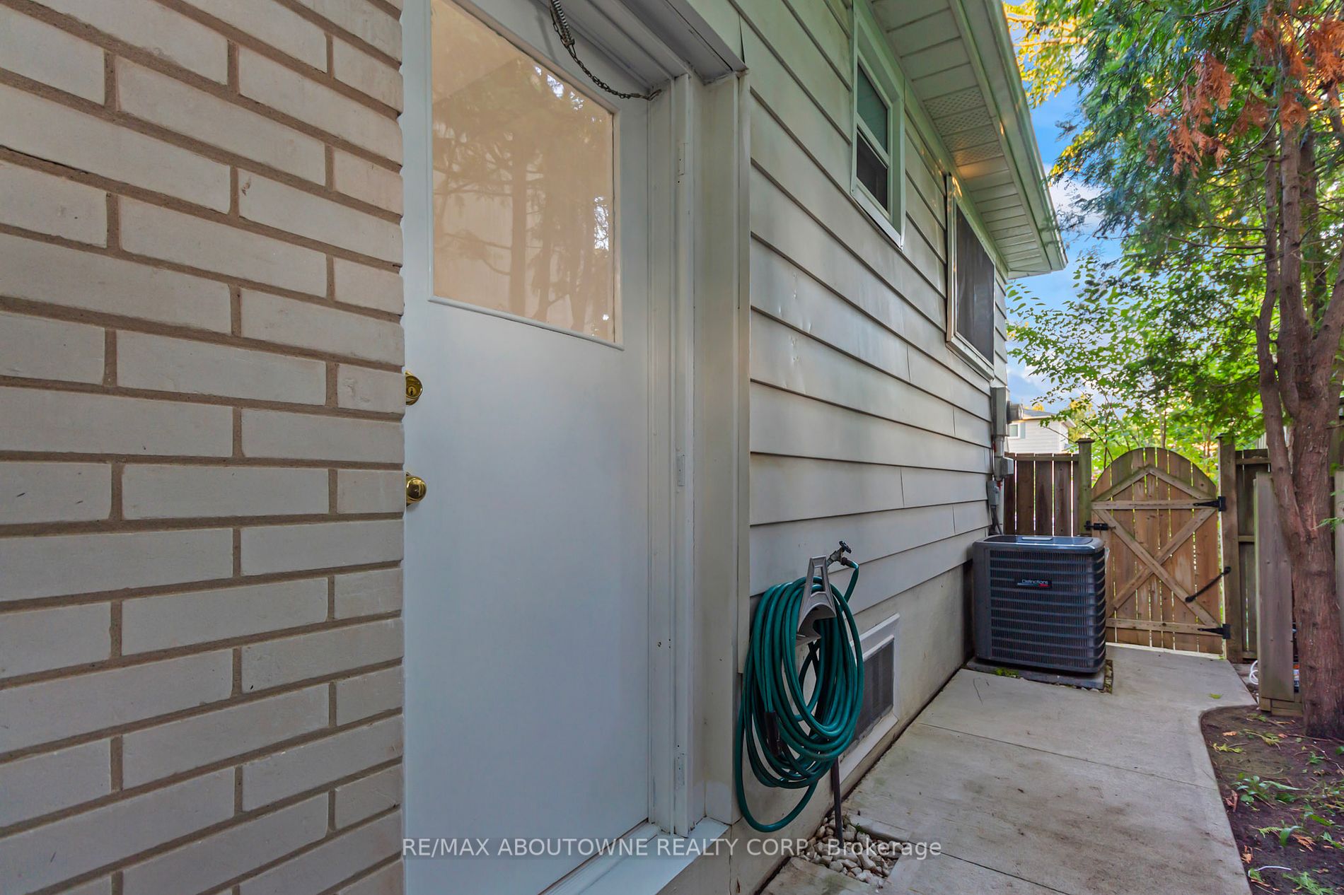 440 Sunset Drive