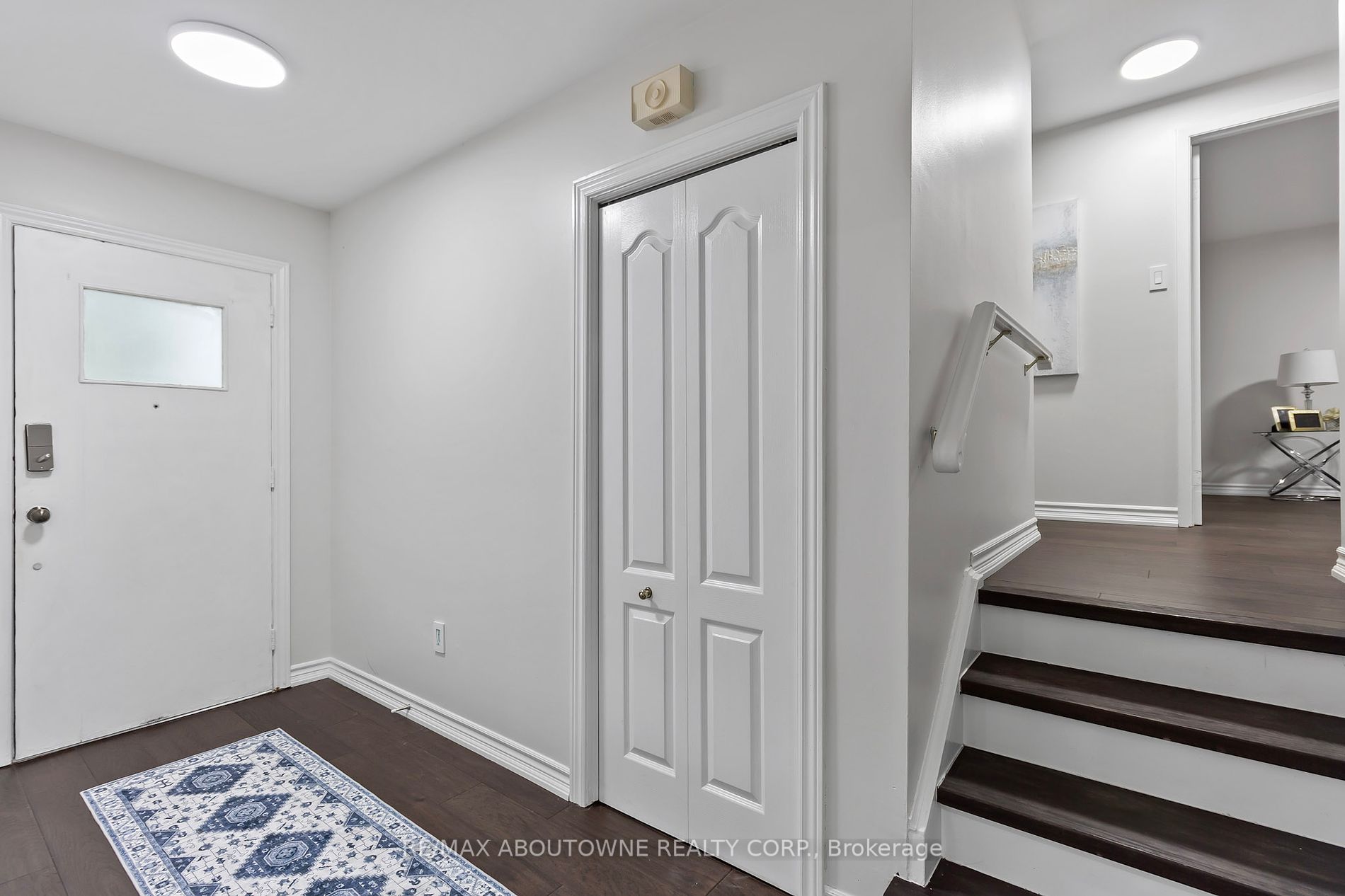 440 Sunset Drive