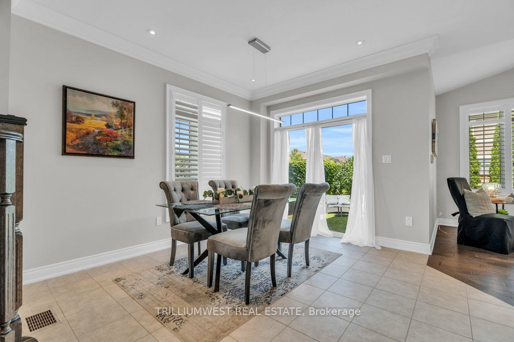 49 Sierra Cres