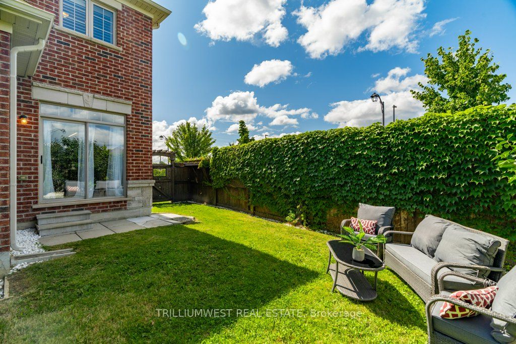 49 Sierra Cres