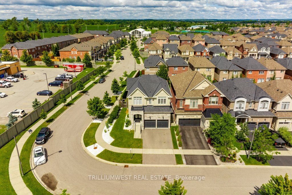 49 Sierra Cres