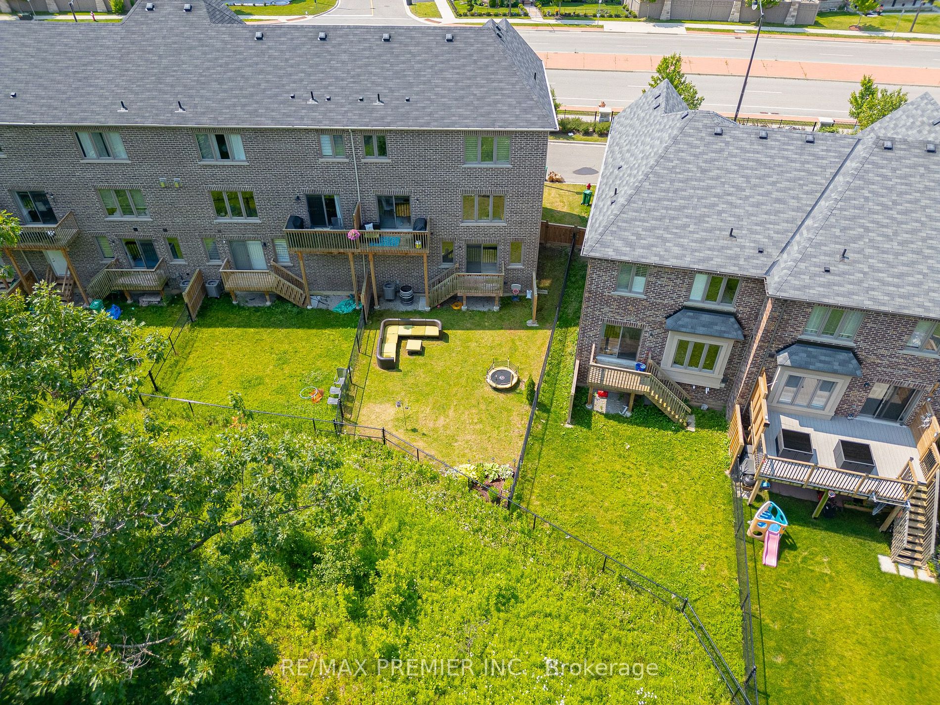 29 Oliana Way