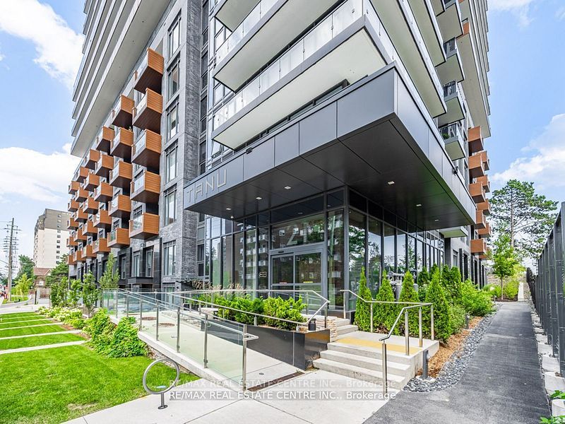 21 Park St E, #201