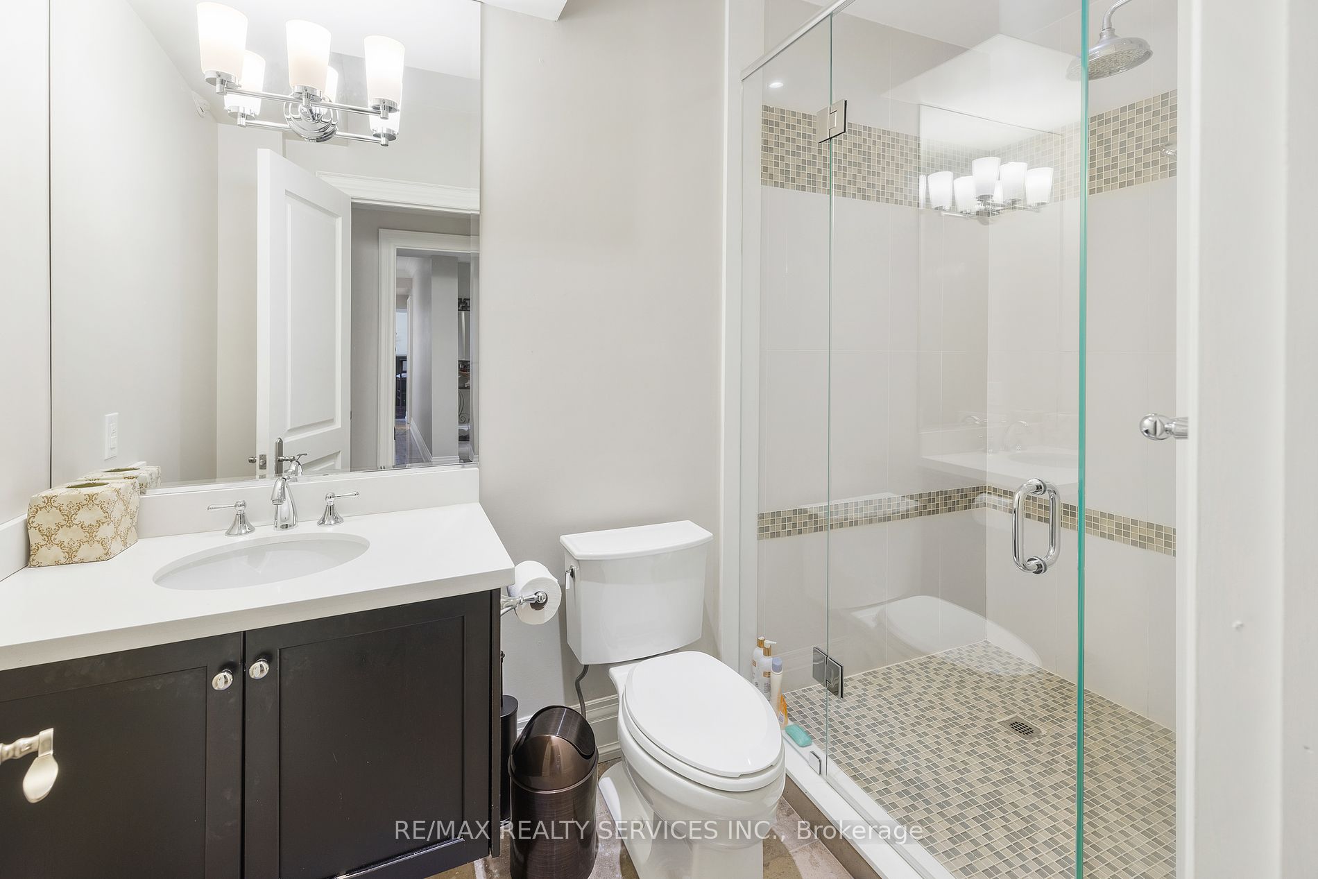 2454 Mississauga Rd