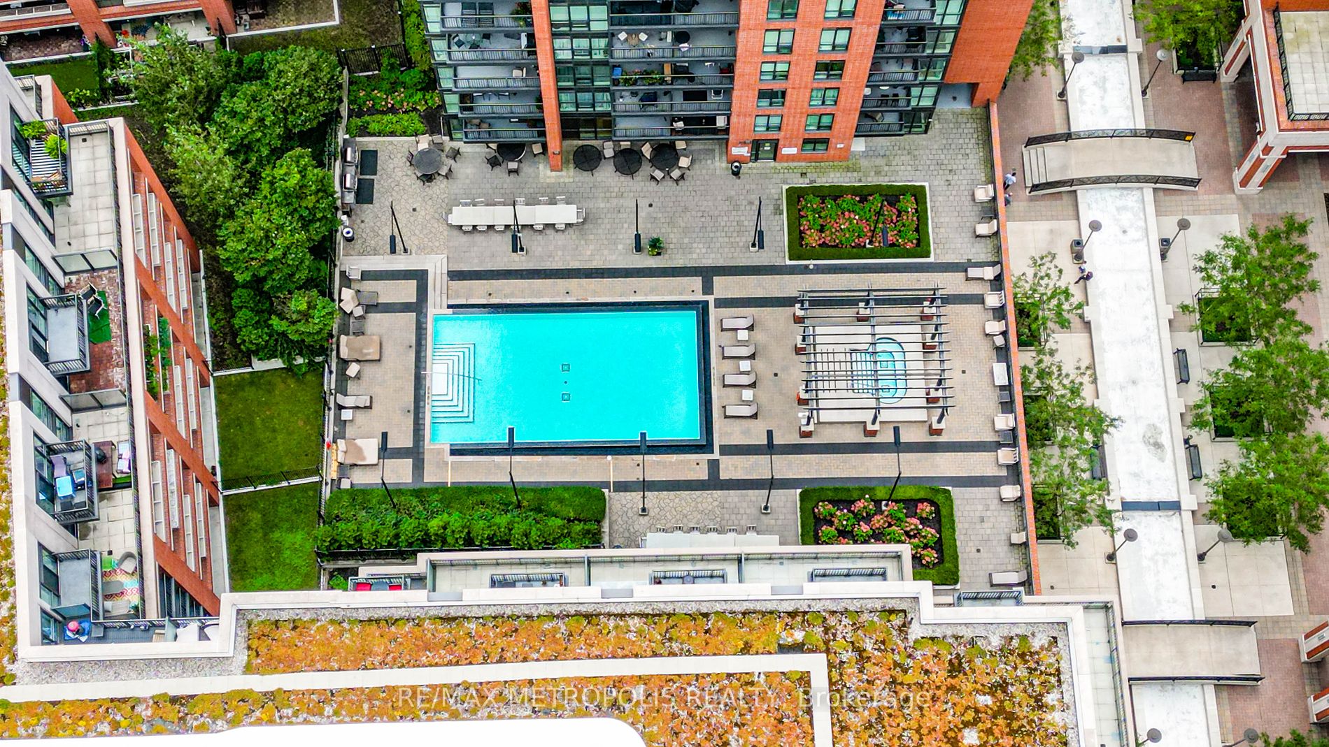 800 Lawrence Ave W, #415