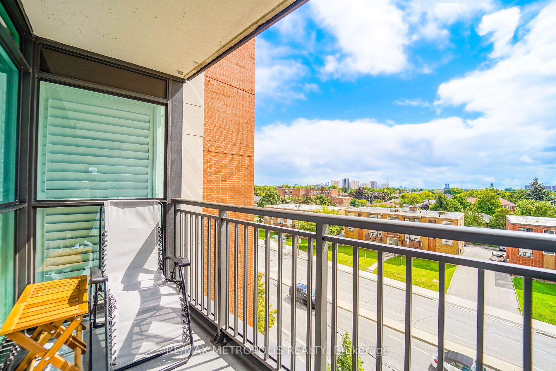 800 Lawrence Ave W, #415