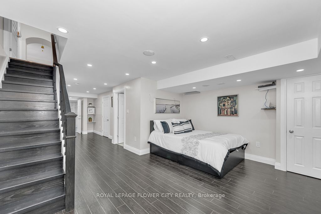 21 Borrelli Dr