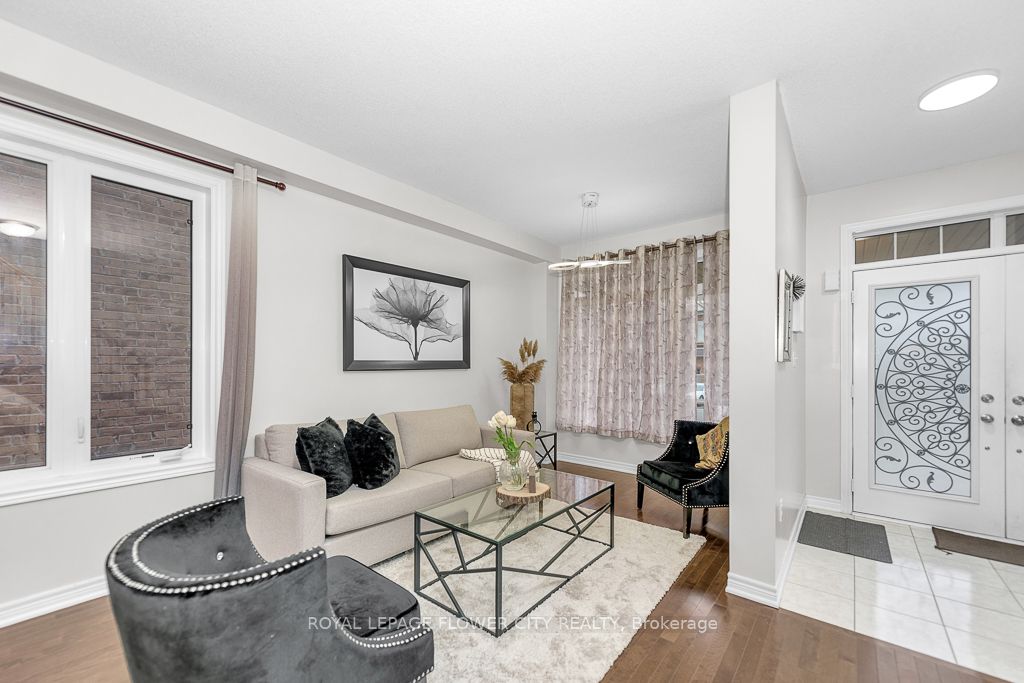 21 Borrelli Dr