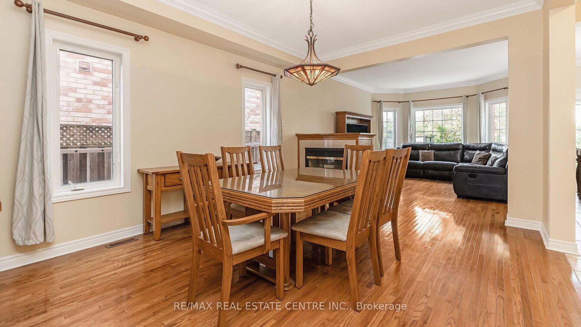 136 Van Scott Dr