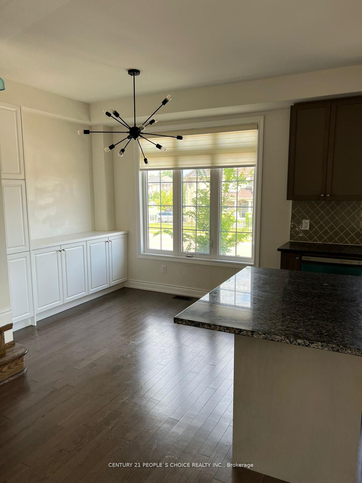 14 Oakmore Lane, #Upper