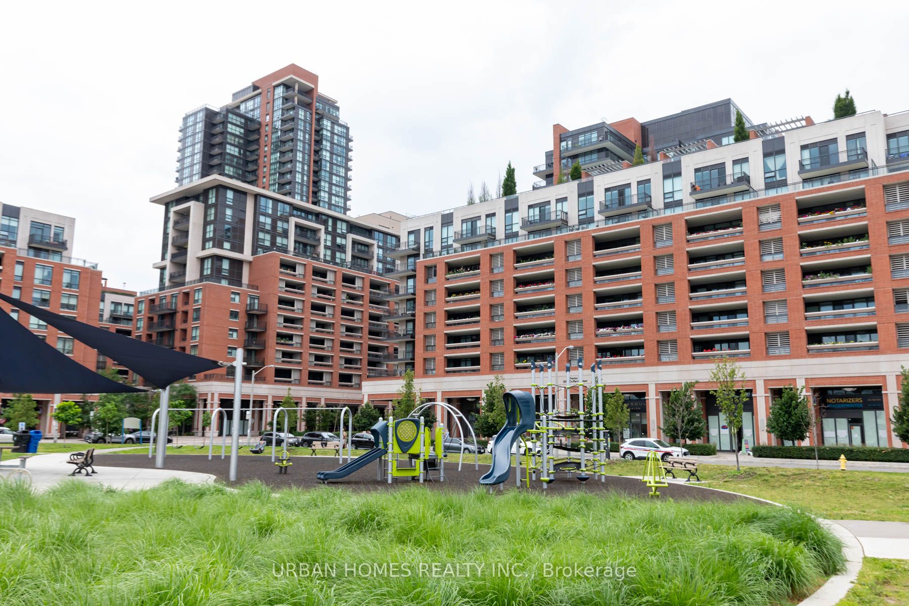 3091 Dufferin St, #734