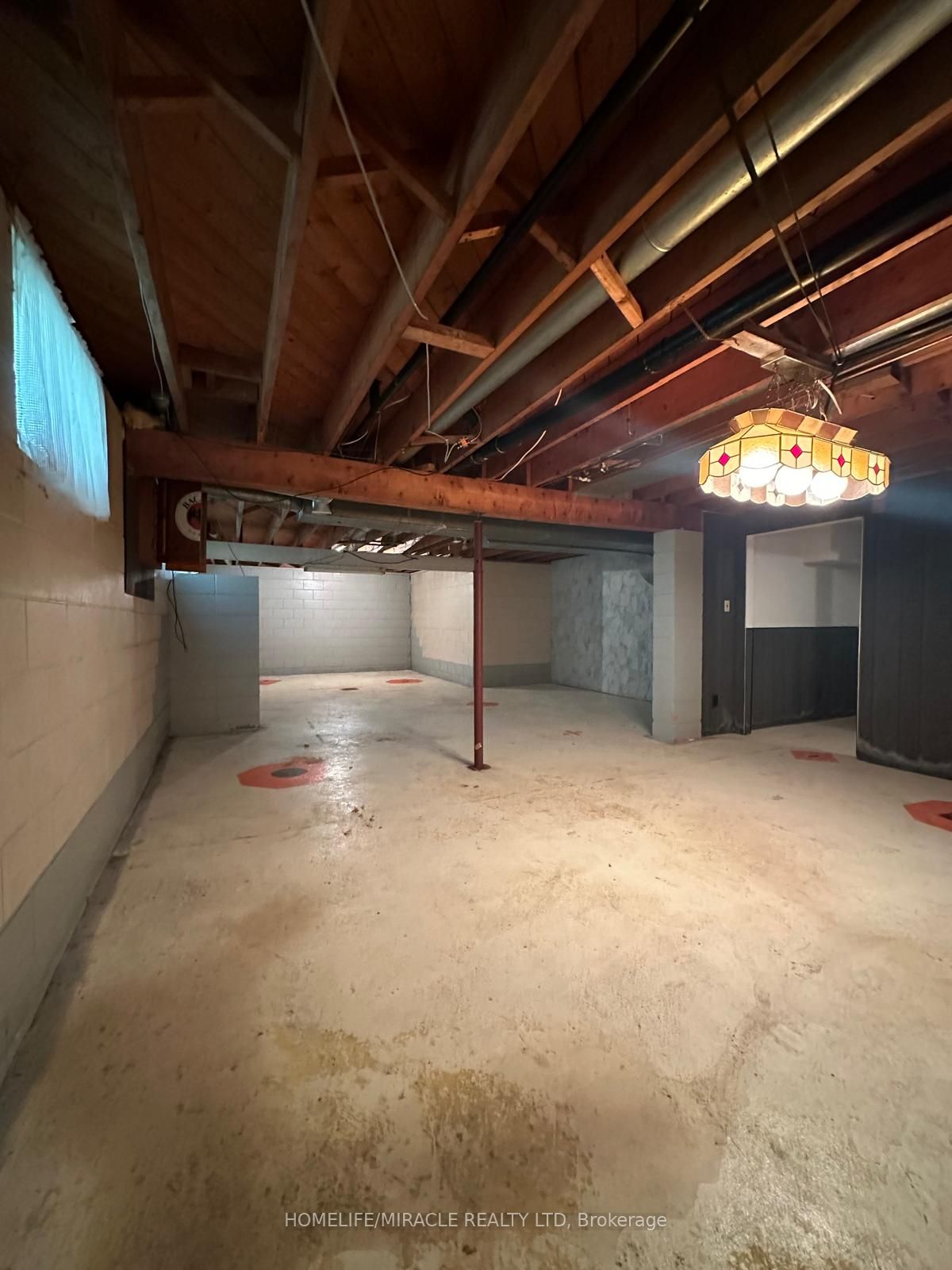 2216 Olde Base Line Rd