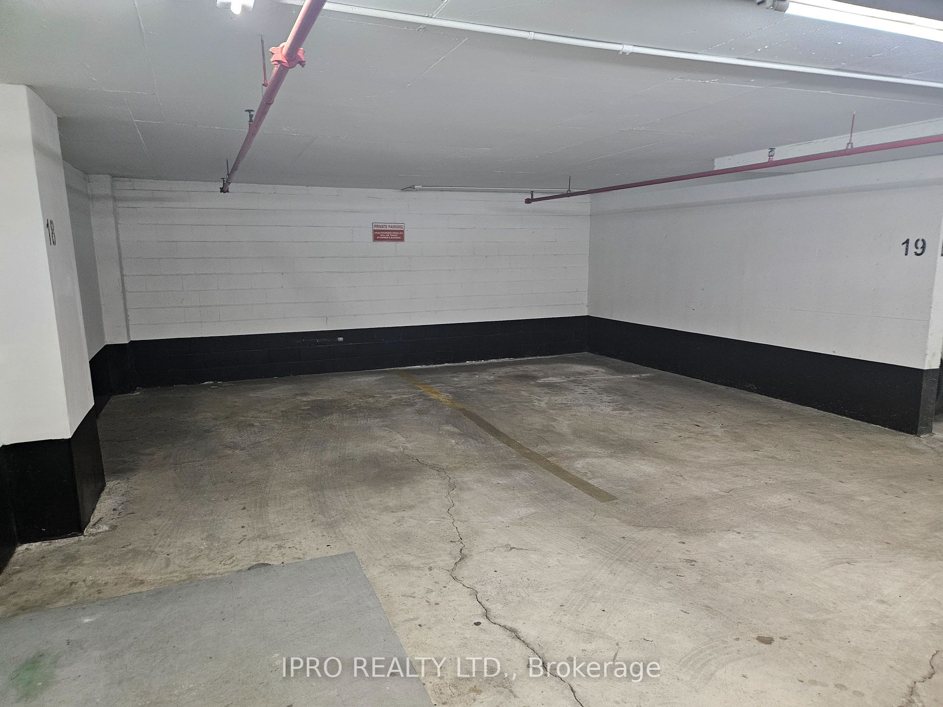 75 King St E, #PH3