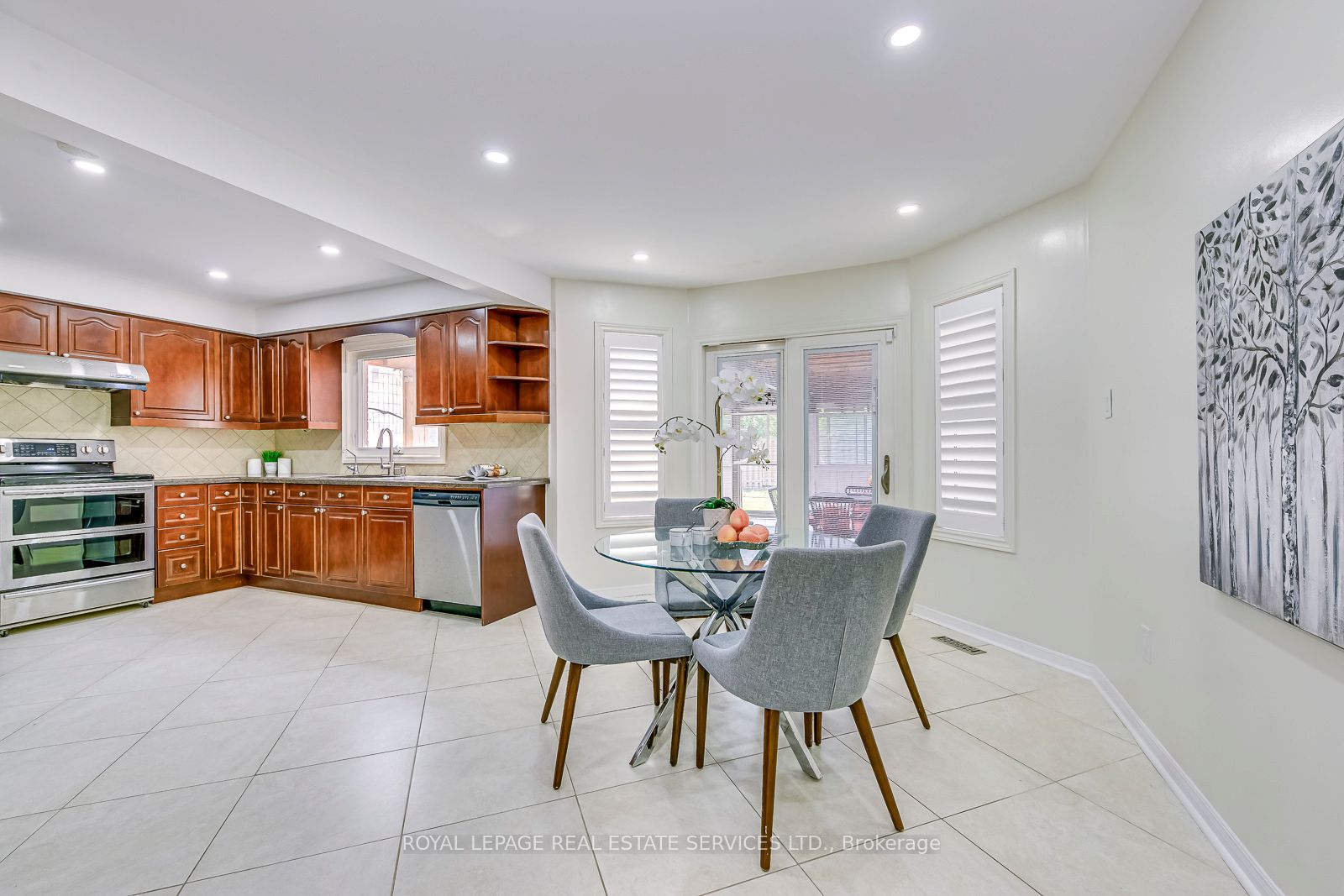 3498 Redmond Rd