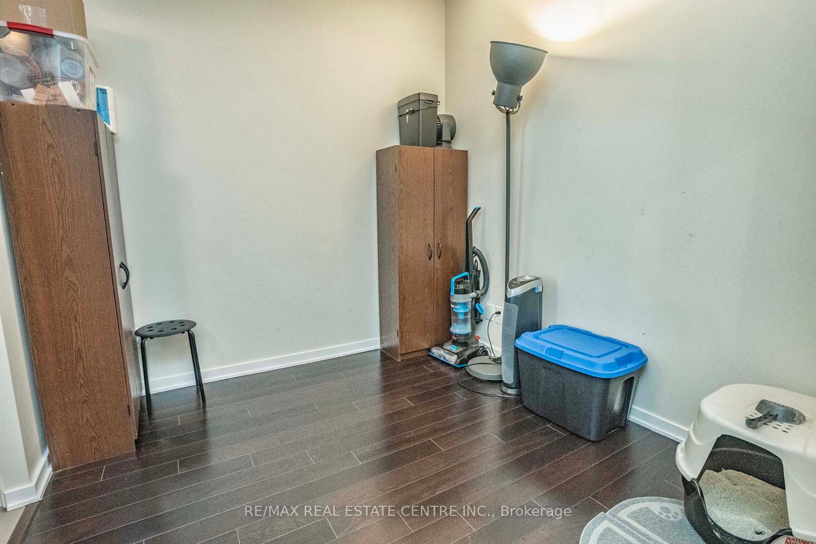 105 The Queensway Ave, #415