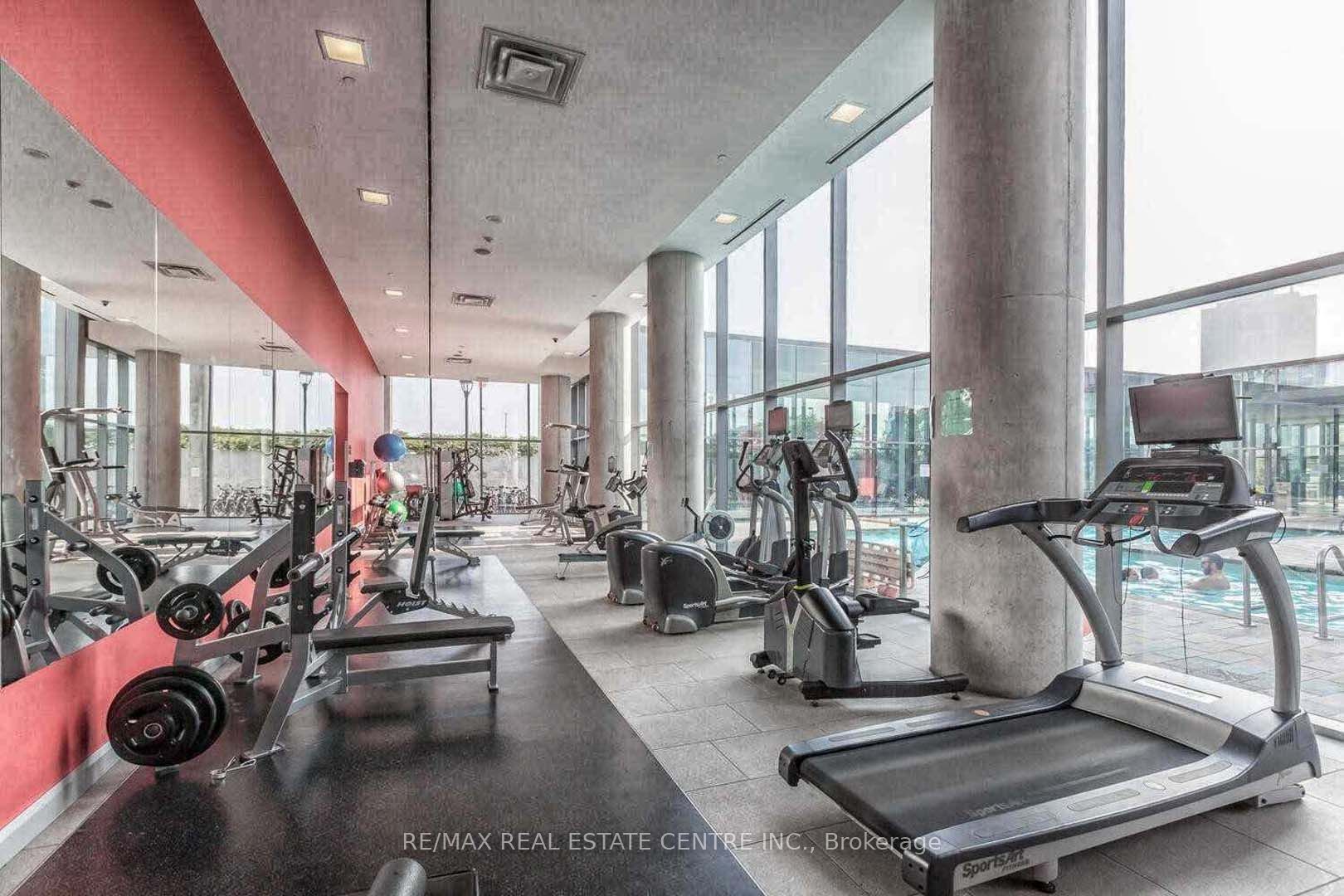 105 The Queensway Ave, #415