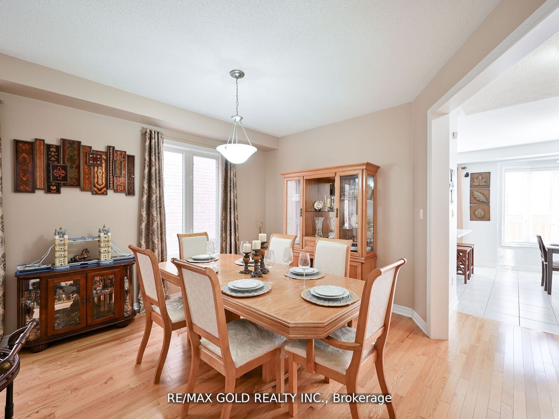 25 Maverick Cres