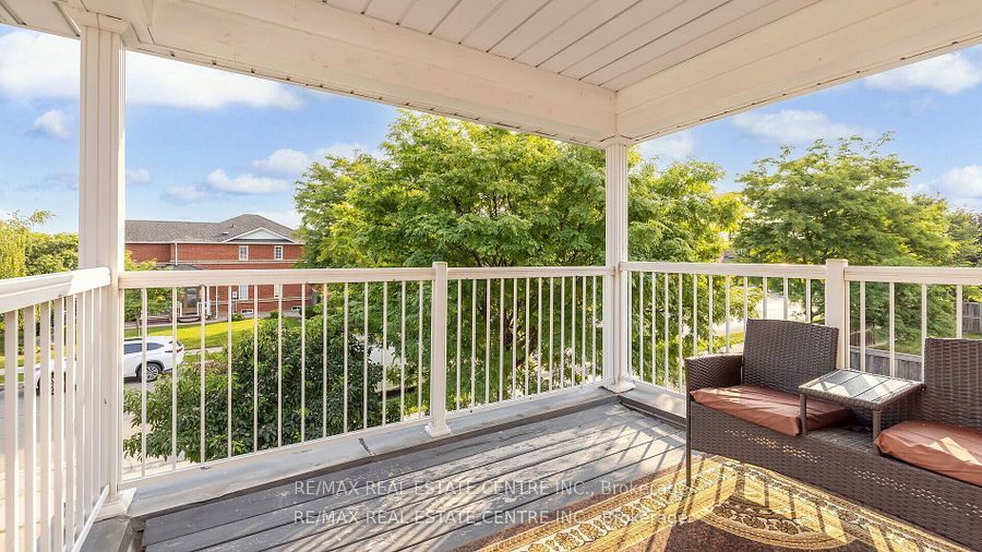 136 Van Scott Dr