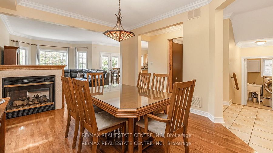136 Van Scott Dr