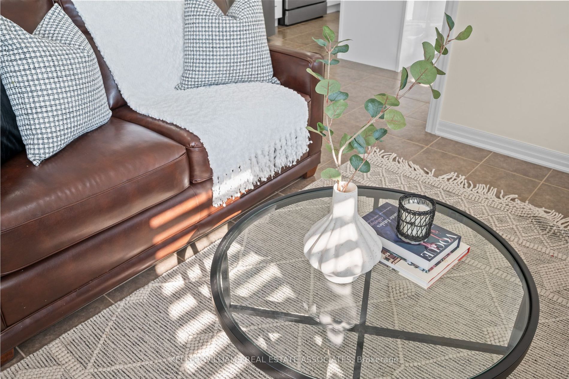 1002 Solomon Crt