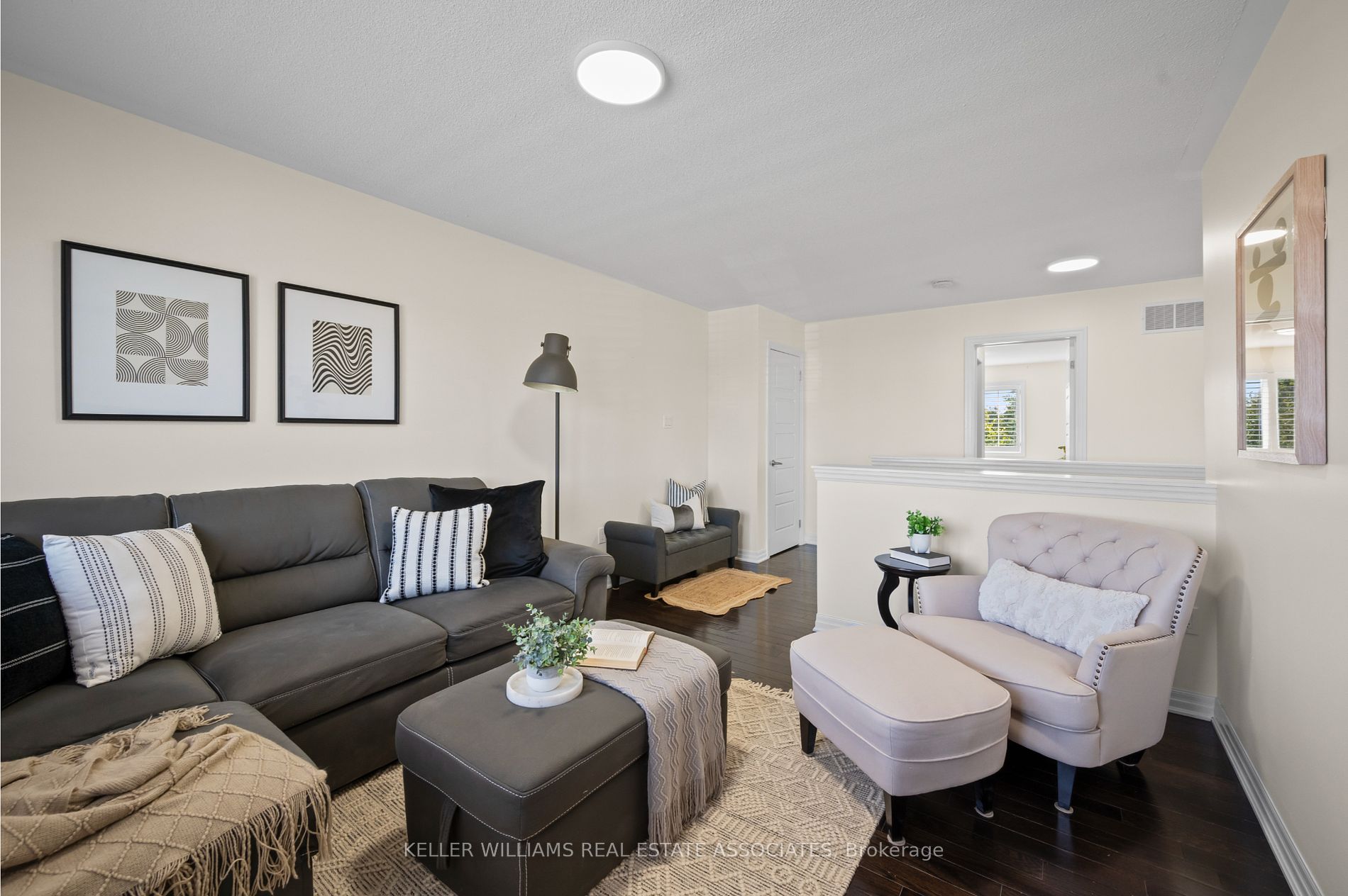 1002 Solomon Crt