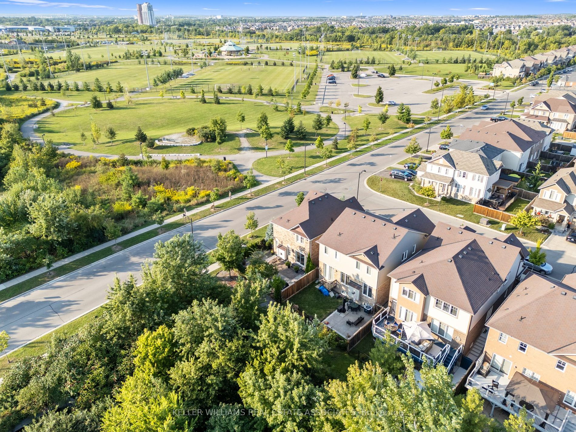1002 Solomon Crt