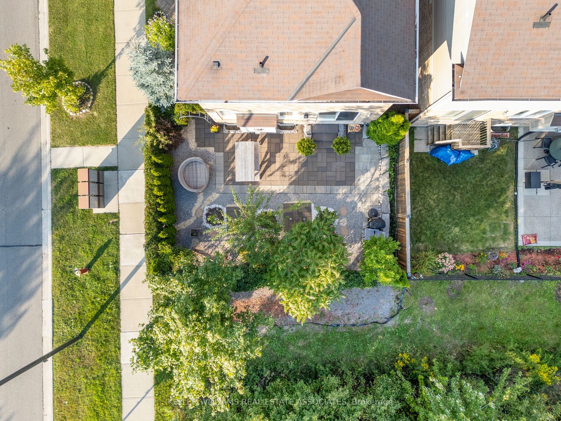 1002 Solomon Crt