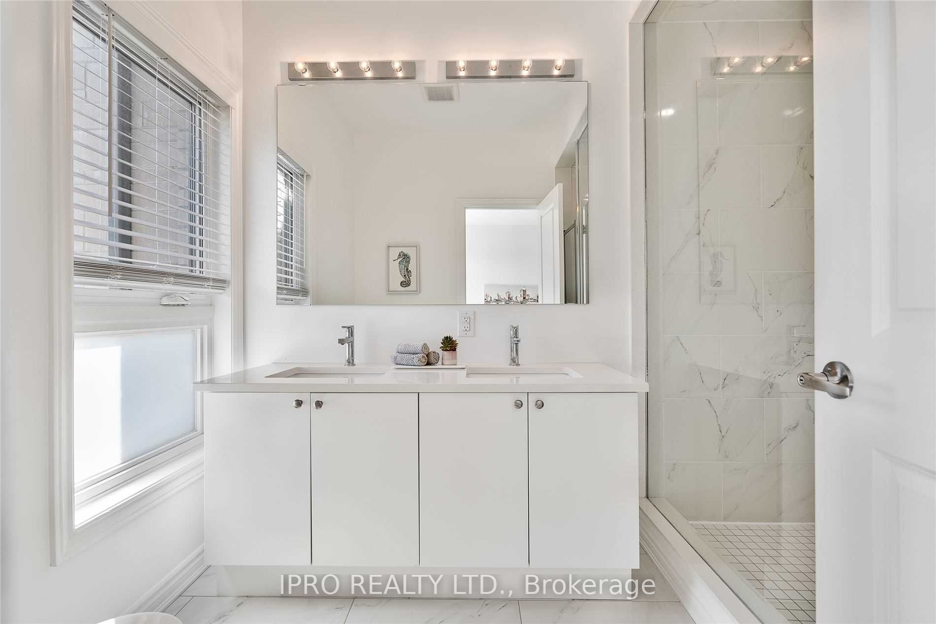 2481 Badger Cres, #3