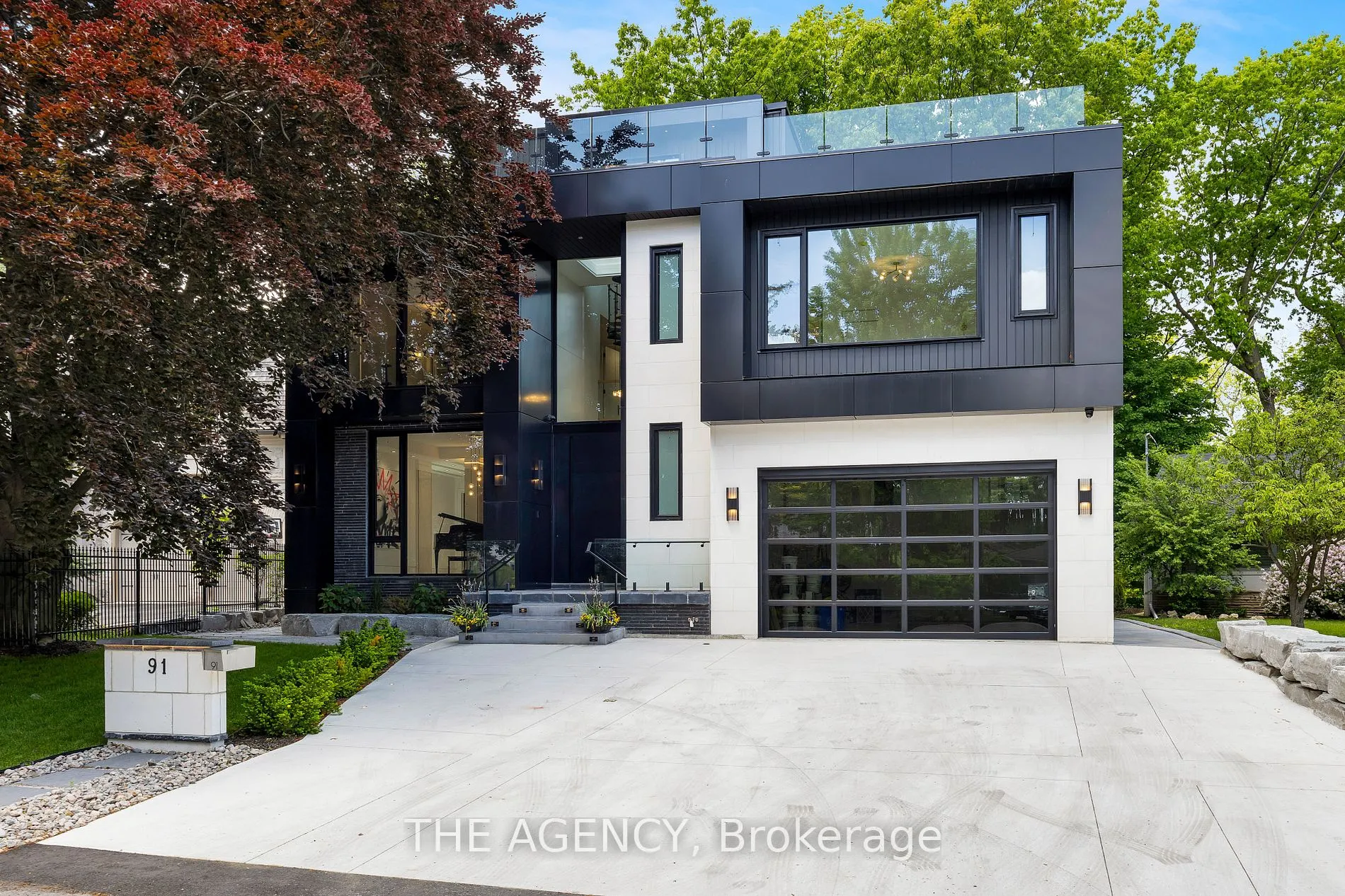 91 Valecrest Dr