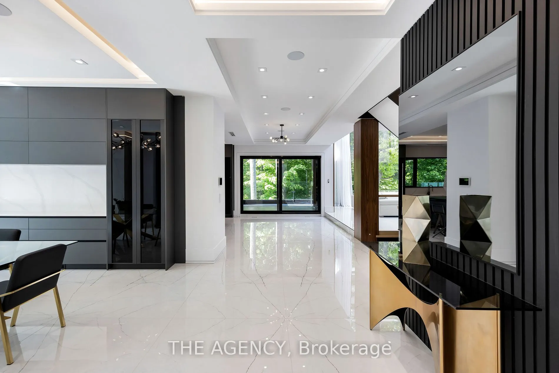 91 Valecrest Dr