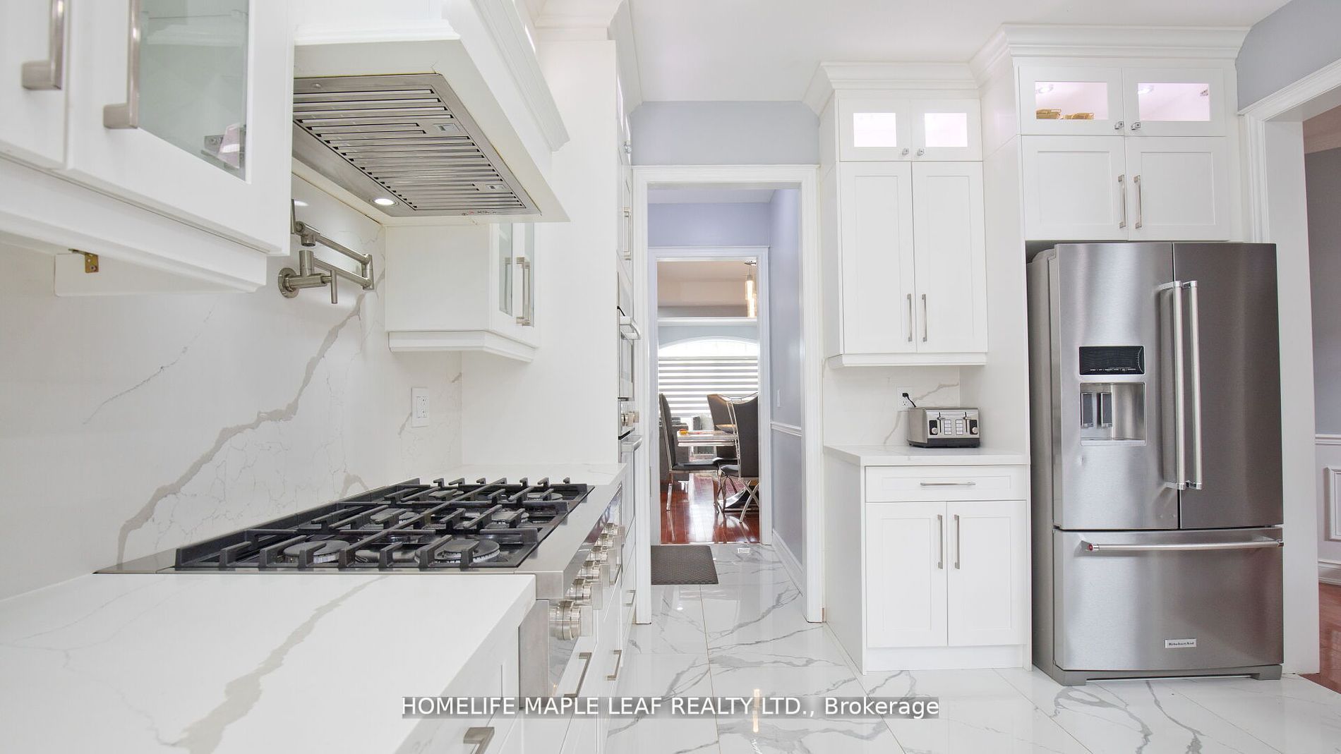 44 Eaglesprings Cres