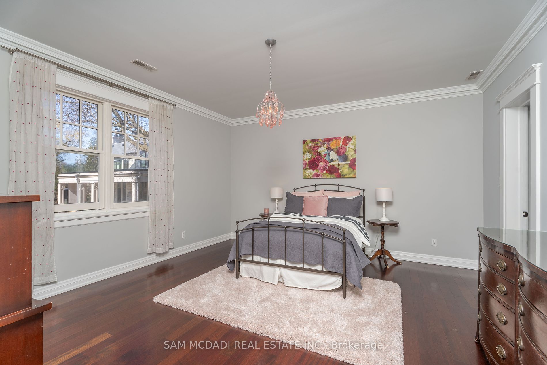 80 Cox Dr