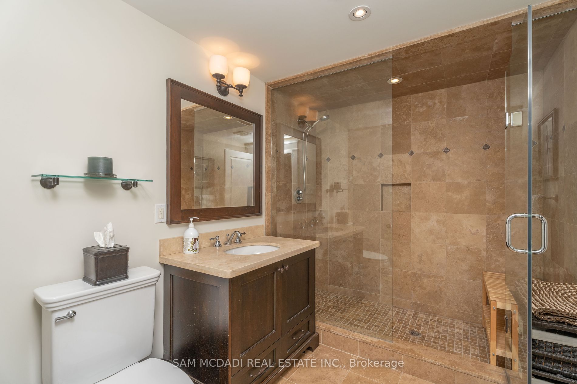 80 Cox Dr