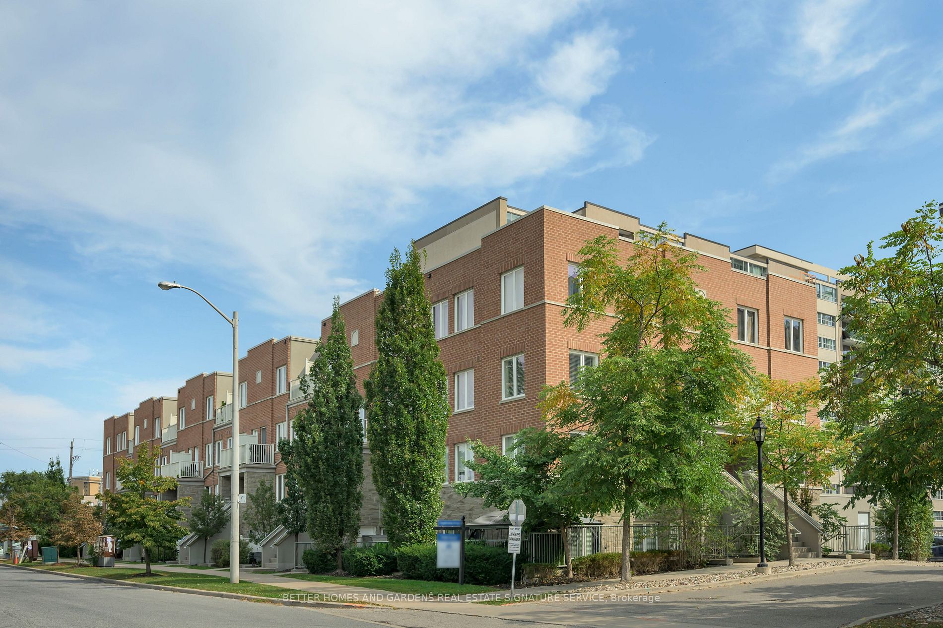 5 Richgrove Dr, #210