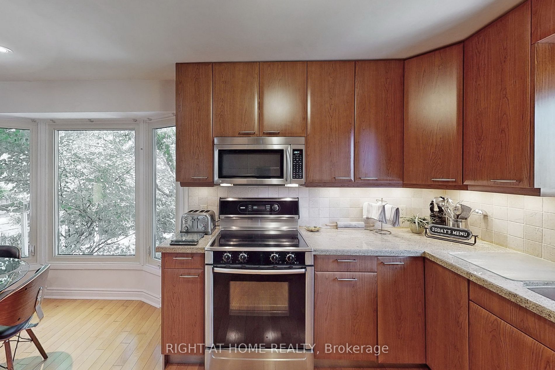 41 Mansfield St