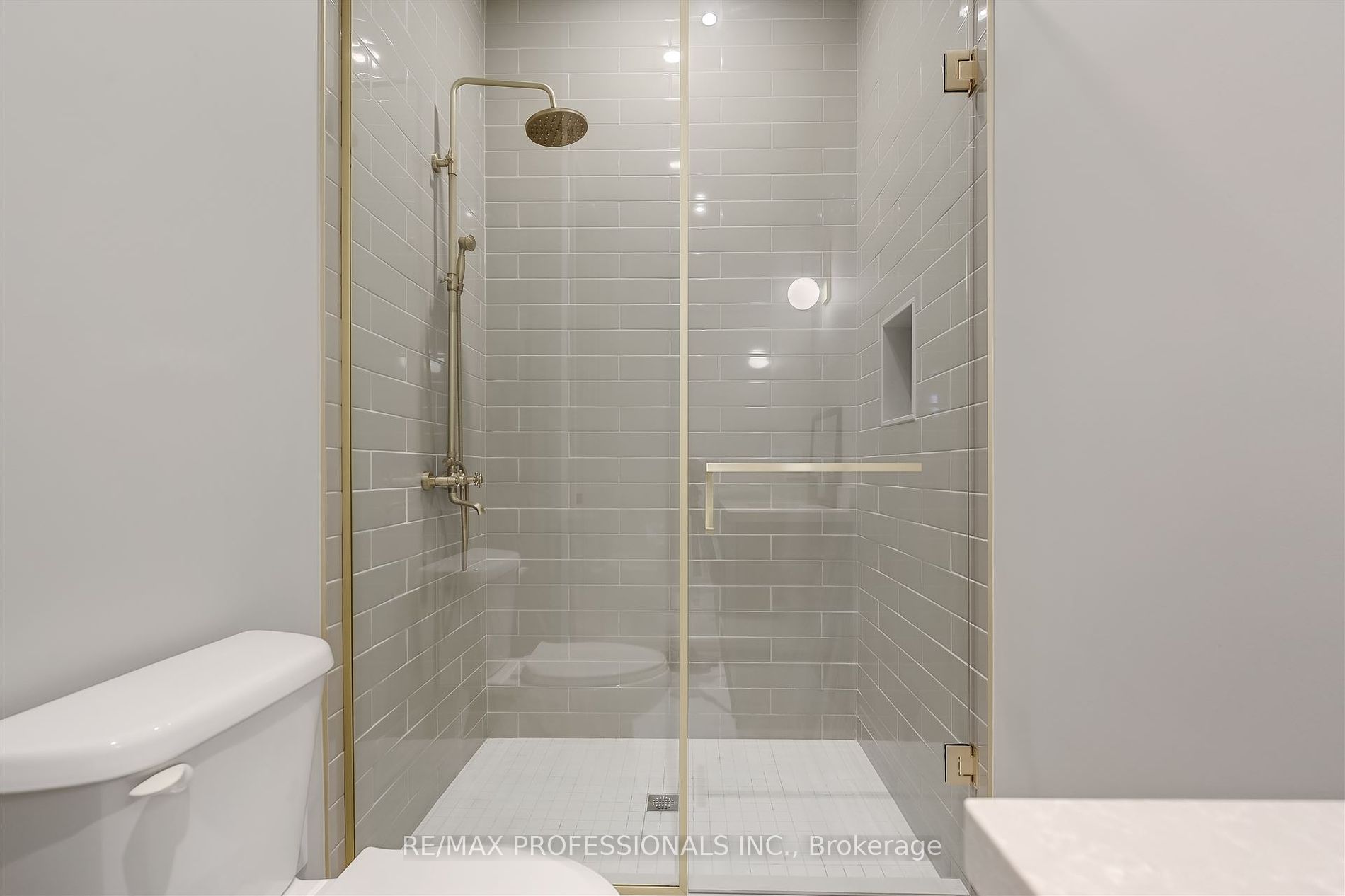 56 Shaver Ave S, #Garden