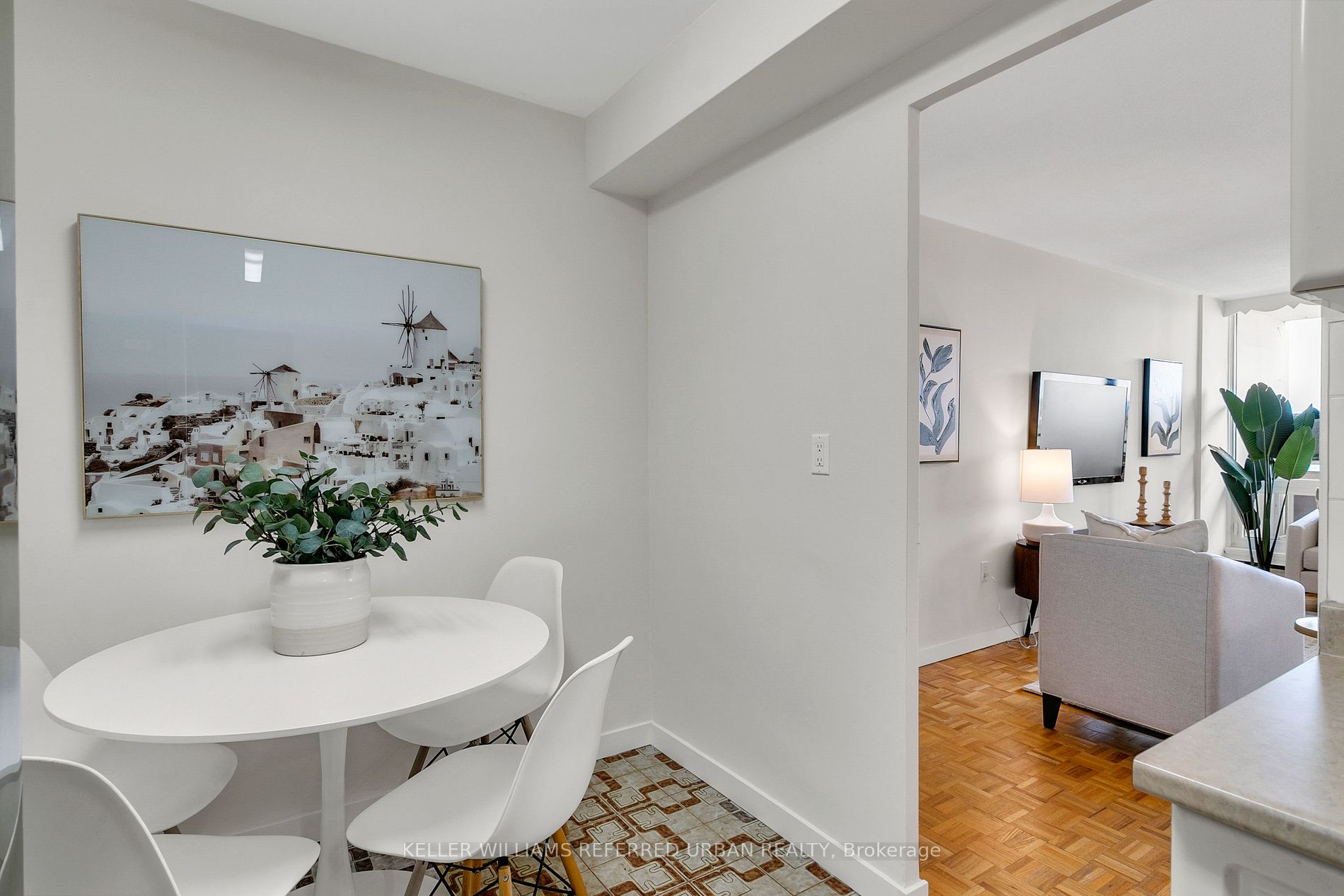 61 Richview Rd, #2012