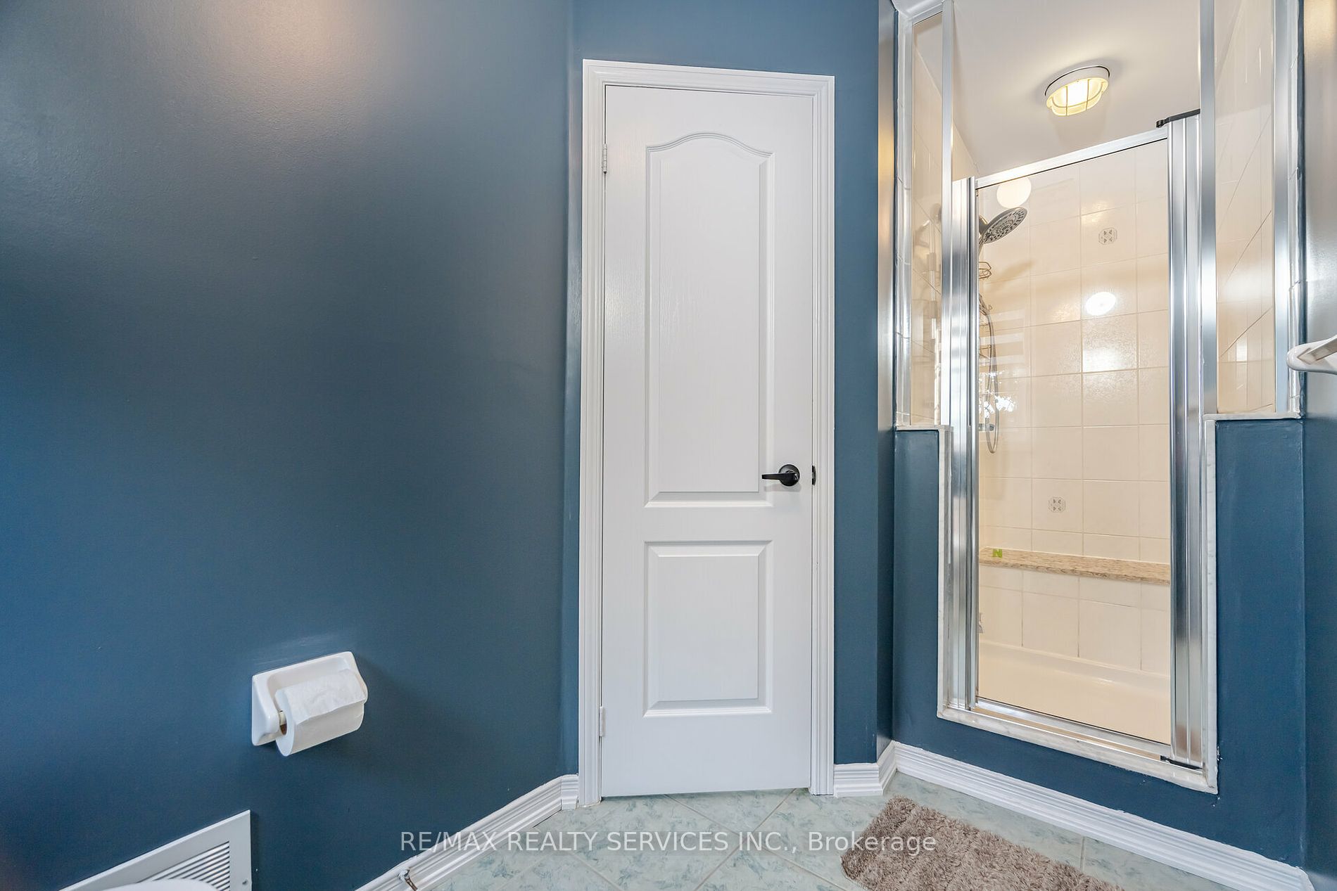 18 Tideland Dr